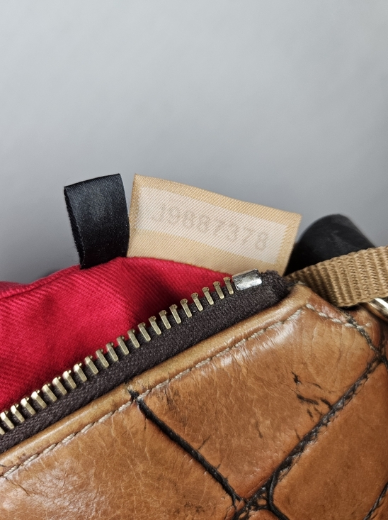 Vintage 90s Dooney And Bourke Croc Embossed Tan And Black Satchel GUC - Picture 14 of 15